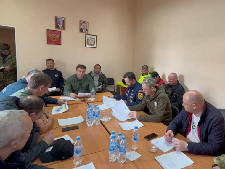 Виталий Хоценко провел в Усть-Ушиме экстренное заседание региональной комиссии по ЧС
