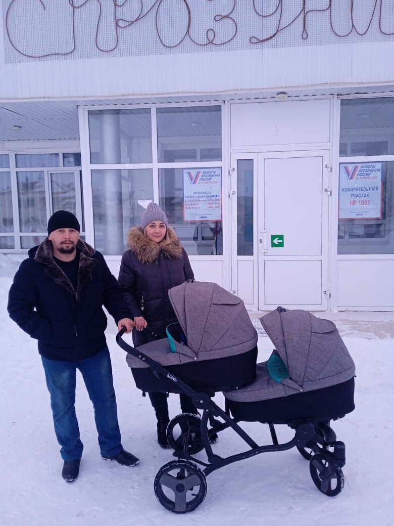 В Одесском районе продолжается голосование