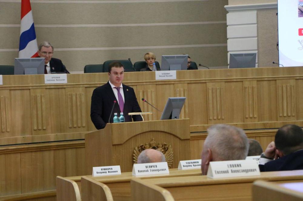 В сфере общественного транспорта на 2024 год Виталий Хоценко ставит задачу масштабного обновления автобусного парка в районах
