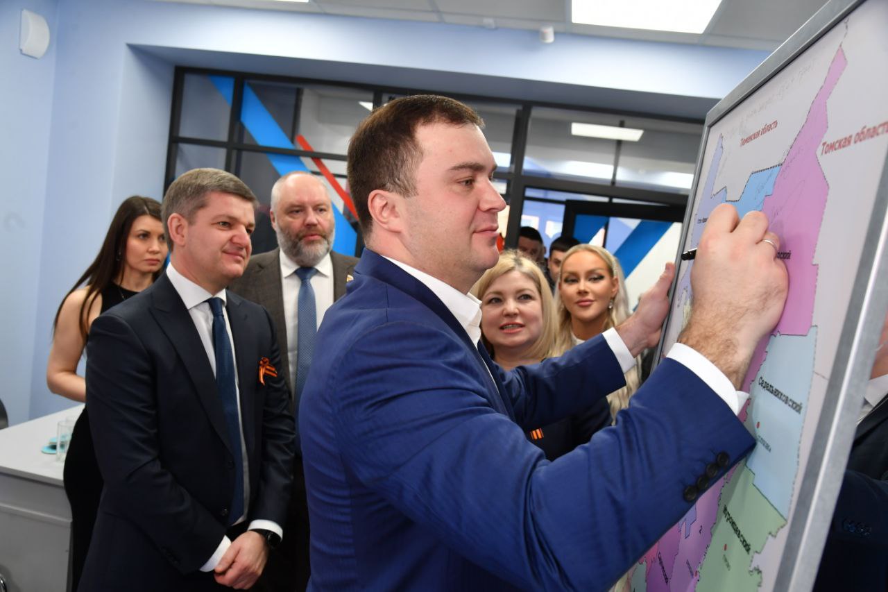 В Омске торжественно открыли проектный офис Президентского фонда культурных инициатив
